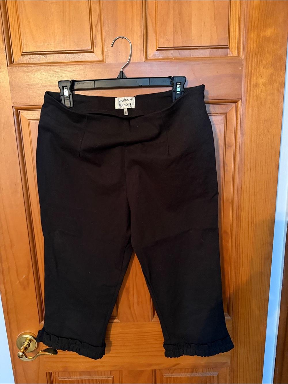 Damson Madder Black Ruffled Hem Capri Pants